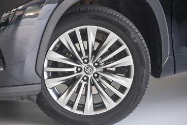 TOYOTA-HIGHLANDER-278225_4.JPG 