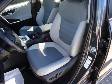 TOYOTA-RAV4-269165_5.JPG 