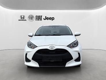 TOYOTA-YARIS-276632_2.JPG 