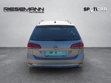 VOLKSWAGEN-GOLF-265485_5.JPG 