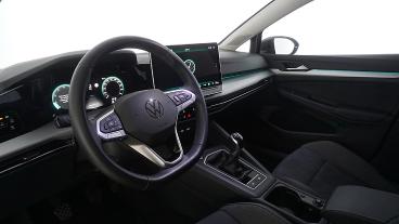 VOLKSWAGEN-GOLF-281363_4.JPG 