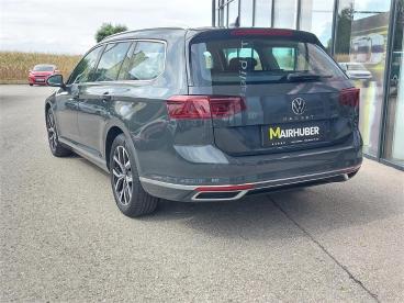 VOLKSWAGEN-PASSAT-275062_3.JPG 