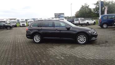 VOLKSWAGEN-PASSAT-276728_4.JPG 