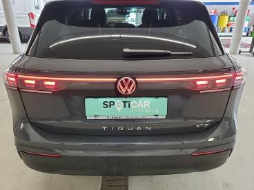 VOLKSWAGEN-TIGUAN-273021_5.JPG 