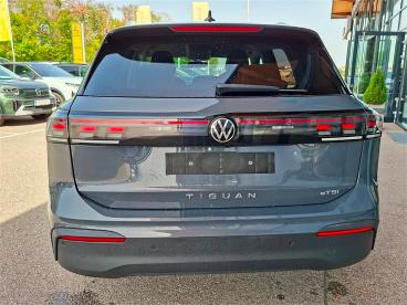 VOLKSWAGEN-TIGUAN-276192_4.JPG 