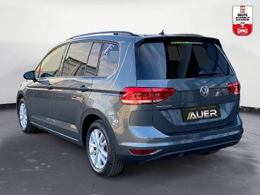 VOLKSWAGEN-TOURAN-280283_5.JPG 