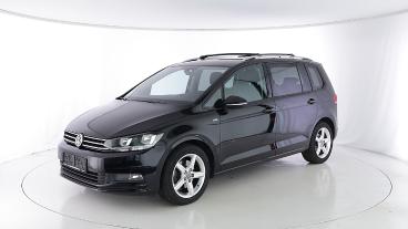 VOLKSWAGEN-TOURAN-281176_1.JPG 