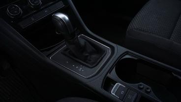 VOLKSWAGEN-TOURAN-281176_5.JPG 