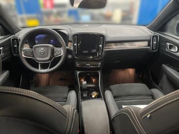 VOLVO-C40-278652_5.JPG 