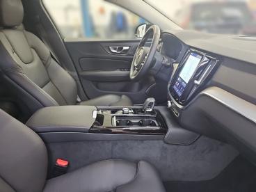 VOLVO-V60-275059_5.JPG 