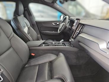 VOLVO-XC60-266585_5.JPG 