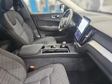 VOLVO-XC60-272138_5.JPG 