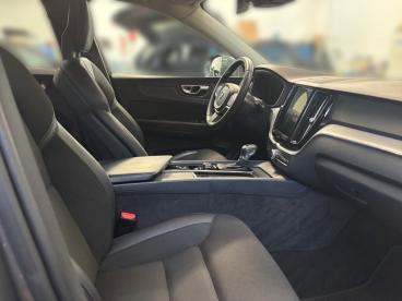 VOLVO-XC60-275640_4.JPG 