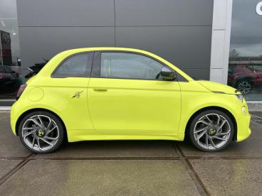 SPOTICAR Abarth 500e Cabrio Turismo 155pk Tweedehands -  Elektrisch Green - Turnhout - 1200369090_4