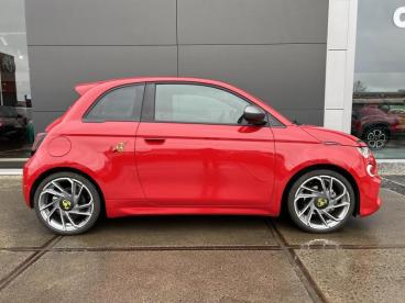 SPOTICAR Abarth 500e Turismo 154pk Tweedehands -  Elektrisch Red - Turnhout - 1200369091_4