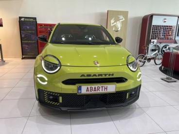 SPOTICAR Abarth 500e Scorpionissima 280pk Occasions - Berline Electrique Green - Turnhout - 1200382560_2