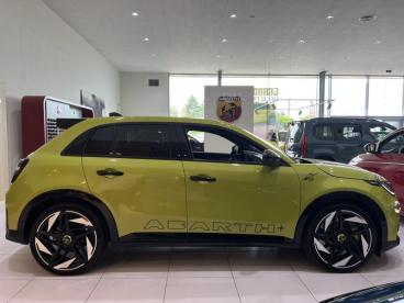 SPOTICAR Abarth 500e Scorpionissima 280pk Occasions - Berline Electrique Green - Turnhout - 1200382560_4