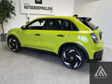 SPOTICAR Abarth 600 600e Scorpionissima + Pack Scorpion Design + Tech + Gam Occasions - Berline Electrique Vert - Halen - 1200378142_5