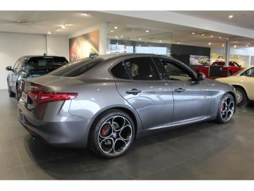 SPOTICAR Alfa Romeo Giulia Sprint 2.0 Tb 200 Pk Occasions - Berline Essence Grey - Turnhout - 1200364842_4