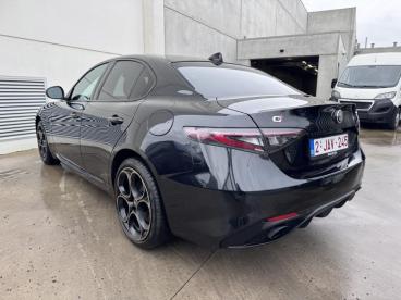 SPOTICAR Alfa Romeo Giulia Intensa Q4 280pk Tweedehands - Berline Benzine Black - Sint-niklaas - 1200369990_3