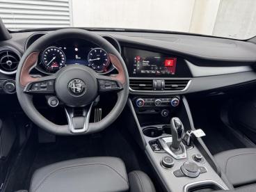 SPOTICAR Alfa Romeo Giulia Intensa Q4 280pk Tweedehands - Berline Benzine Black - Sint-niklaas - 1200369990_5