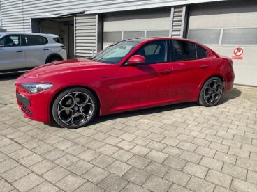 SPOTICAR Alfa Romeo Giulia 2.0 Tb 200 Sprint Tweedehands - Berline Benzine Red - Drongen - 1200372247_2