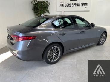 SPOTICAR Alfa Romeo Giulia My2022  Rwd 22 Jtd Aut Super Slecht 25993 Kilomete Tweedehands - Berline Diesel Gris - Halen - 1200373426_5