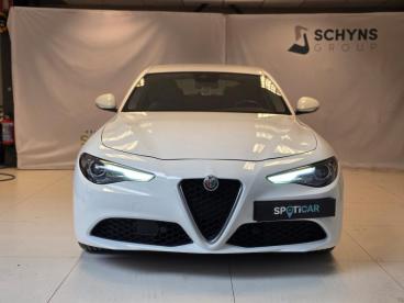 SPOTICAR Alfa Romeo Giulia Super Tweedehands - Berline Diesel White - Ans - 1200374998_1