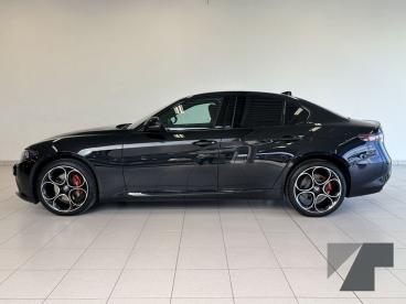 SPOTICAR Alfa Romeo Giulia Veloce Q4 Tweedehands - Berline Benzine Zwart - Jabbeke - 1200394084_2