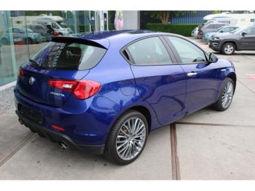 SPOTICAR Alfa Romeo Giulietta Sport Collezione Tweedehands - Berline Benzine Blue - Turnhout - 1200357342_5
