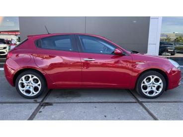 SPOTICAR Alfa Romeo Giulietta  Occasions - Berline Essence Red - Turnhout - 1200373957_4