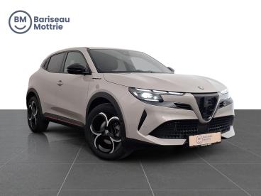 SPOTICAR Alfa Romeo Junior Speciale Automaat Hybrid 145 Pk *memory Seats*came Tweedehands -  Hybrid Beige - Brugge - 1200374623_1