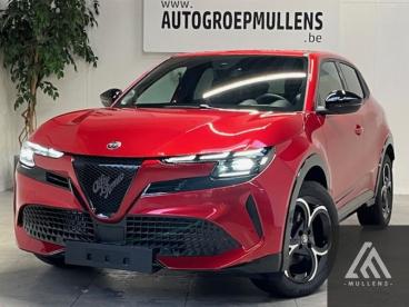 SPOTICAR Alfa Romeo Junior 145pk Hybrid Edct6 Ibrida Speciale Tweedehands - Berline Hybrid Rouge - Halen - 1200394252_1
