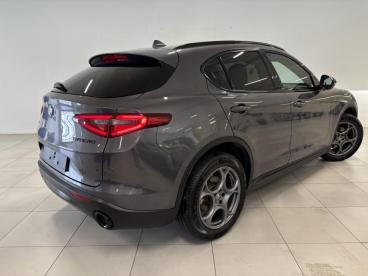 SPOTICAR Alfa Romeo Stelvio B-tech Occasions - Berline Essence Grey - Awans - 1200361706_3