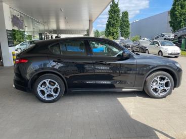 SPOTICAR Alfa Romeo Stelvio 1 2.0 200 Awd Super Occasions - Berline Essence Zwart - Wijnegem - 1200361970_4