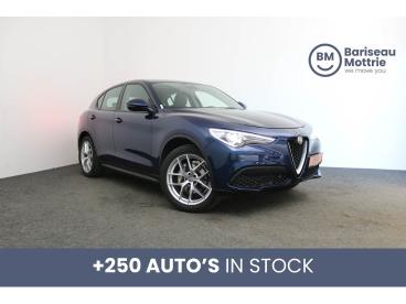 SPOTICAR Alfa Romeo Stelvio Q4 Automaat *leder*dab*gps*camera+sensoren* Tweedehands - Berline Diesel Bleu - Brugge - 400364720_1