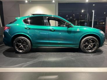 SPOTICAR Alfa Romeo Stelvio Quadrifoglio Occasions - Berline Essence Green - Turnhout - 1200365581_4