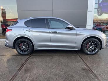 SPOTICAR Alfa Romeo Stelvio Veloce 280pk Occasions - Berline Essence Silver - Turnhout - 1200367000_4