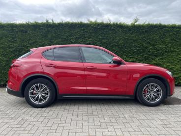 SPOTICAR Alfa Romeo Stelvio Super 160pk Tweedehands - Berline Diesel Red - Turnhout - 1200375798_4
