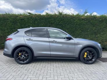 SPOTICAR Alfa Romeo Stelvio Sprint Q4 200pk Tweedehands - Berline Benzine Grey - Turnhout - 1200379216_4