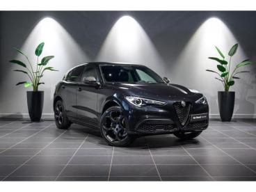 SPOTICAR Alfa Romeo Stelvio Estrema Occasions - Berline Essence Zwart - Hasselt - 1200393837_2