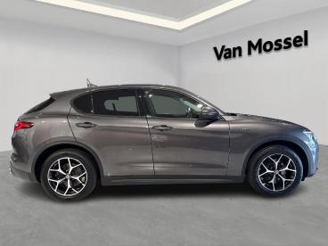 SPOTICAR Alfa Romeo Stelvio 2.0 200 Super Awd Occasions - Berline Essence Grijs - Hasselt - 1200393927_5