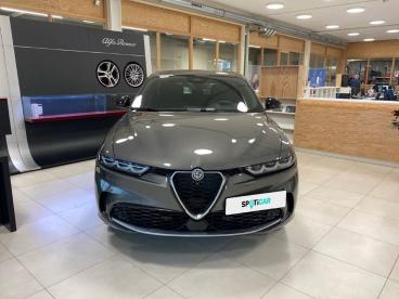 SPOTICAR Alfa Romeo Tonale 1.3 T280 Phev Q4 Ti Occasions -  Hybride Rechargeable Noir - Drogenbos - 200334889_2