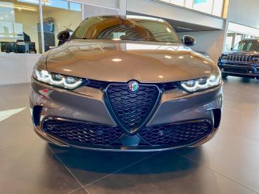 SPOTICAR Alfa Romeo Tonale Sprint Mild Hybride Occasions -  Hybride Grijs - Geel - 1200360032_5