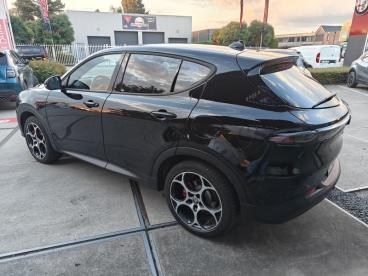 SPOTICAR Alfa Romeo Tonale Phev Sprint Occasions -  Hybride Black - Turnhout - 1200362956_2