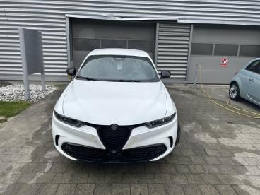 SPOTICAR Alfa Romeo Tonale Sprint Tweedehands -  Oplaadbare Hybride White - Drongen - 1200367186_2