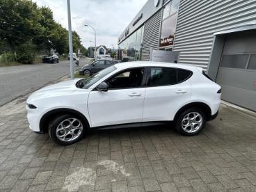SPOTICAR Alfa Romeo Tonale Sprint Tweedehands -  Oplaadbare Hybride White - Drongen - 1200367186_4