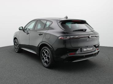 SPOTICAR Alfa Romeo Tonale 1.3 T280 Phev Q4 Ti Camera | Pdc V+a | Adaptieve C Occasions - Hatchback Hybride Rechargeable Zwart - Genk - 1200377315_2