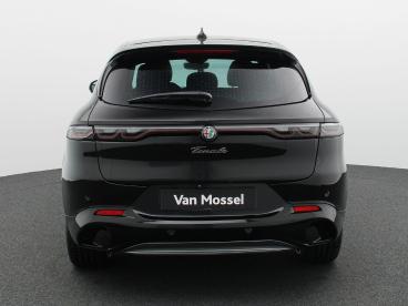SPOTICAR Alfa Romeo Tonale 1.3 T280 Phev Q4 Ti Camera | Pdc V+a | Adaptieve C Occasions - Hatchback Hybride Rechargeable Zwart - Genk - 1200377315_5