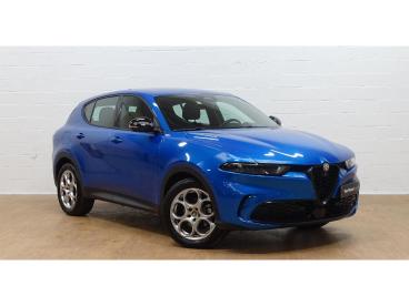 SPOTICAR Alfa Romeo Tonale 1.5 130 Mhev Sprint Fwd Tweedehands - Hatchback Benzine Blauw - Hasselt - 1200385966_2